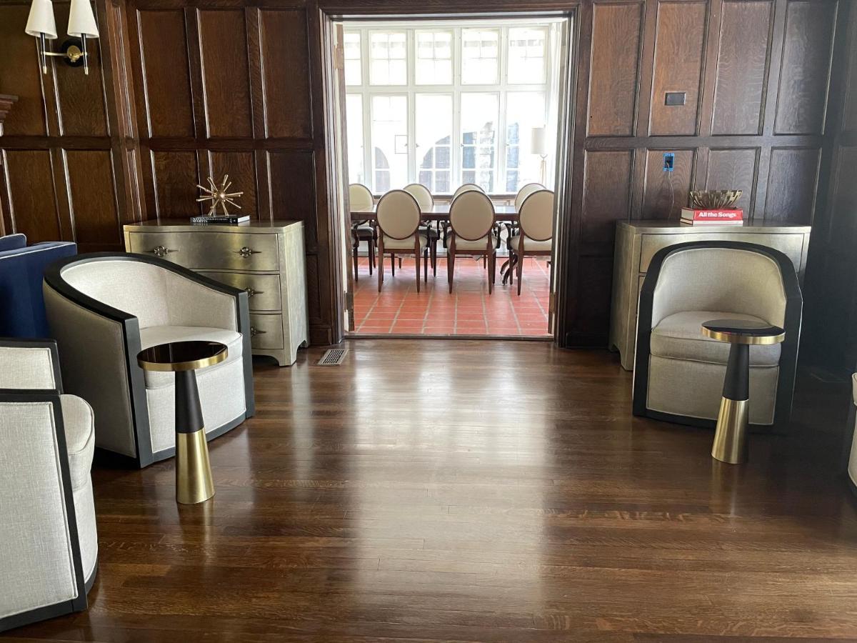 אלבני The Argus Hotel & Cocktail Lounge מראה חיצוני תמונה
