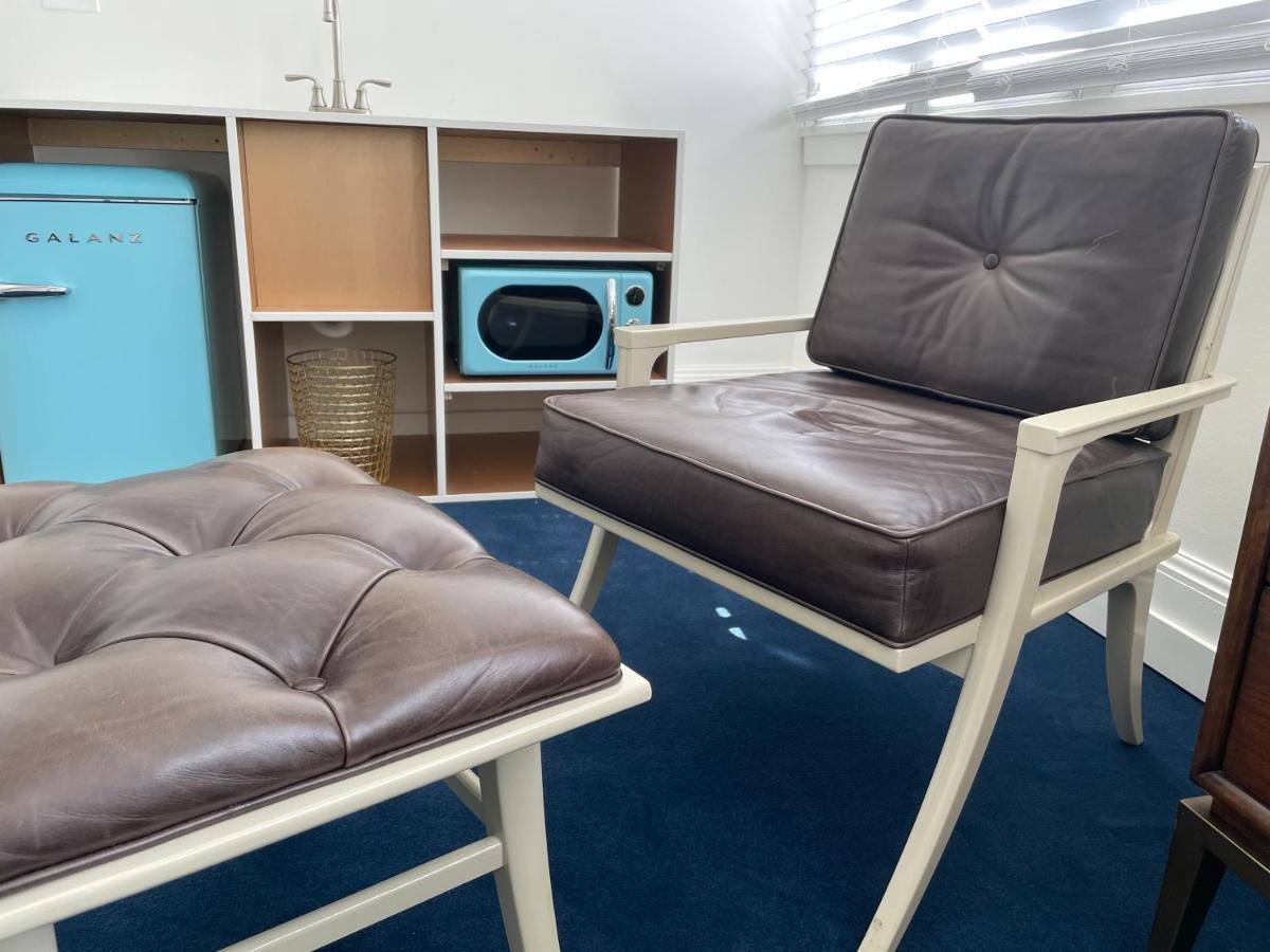 אלבני The Argus Hotel & Cocktail Lounge מראה חיצוני תמונה
